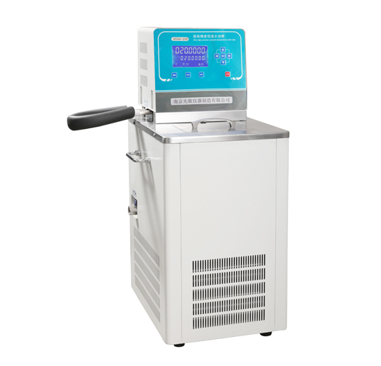 ���߾��Ⱥ��ˮ��